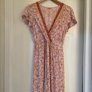 Bebop Woman’s Floral Pink V-Neck Dress Size L
